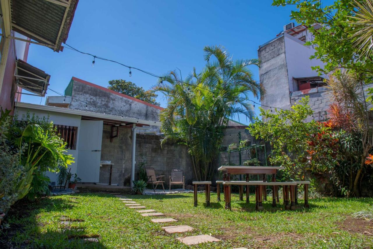 Alice Y Juancito Boutique Hotel Алахуэла Экстерьер фото