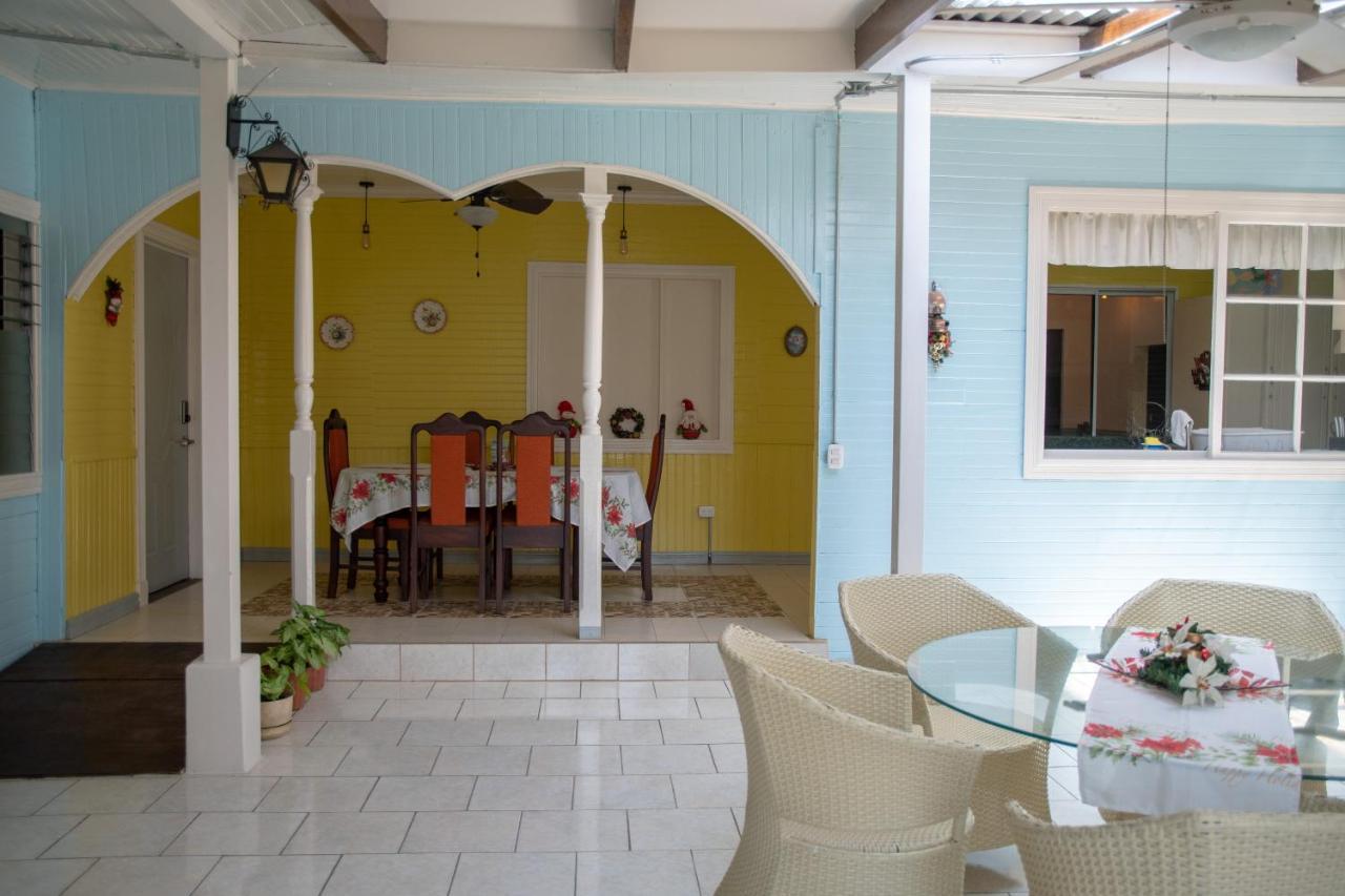 Alice Y Juancito Boutique Hotel Алахуэла Экстерьер фото
