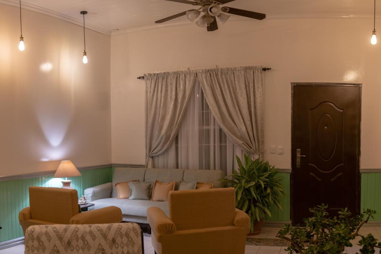 Alice Y Juancito Boutique Hotel Алахуэла Экстерьер фото