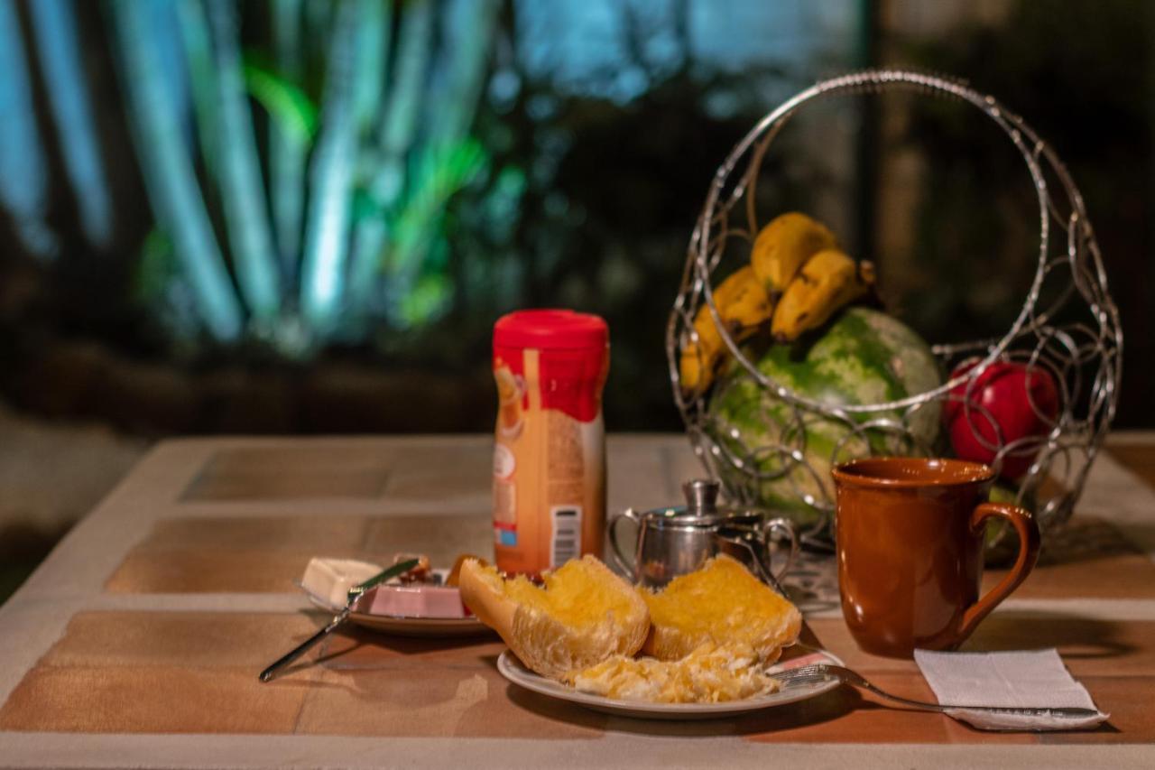 Alice Y Juancito Boutique Hotel Алахуэла Экстерьер фото